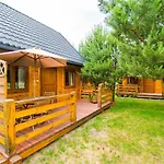 Letniskowe Sosnowo 別荘 ウストカ